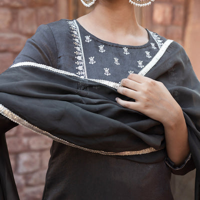 grey-embroidered-velvet-salwar-suit