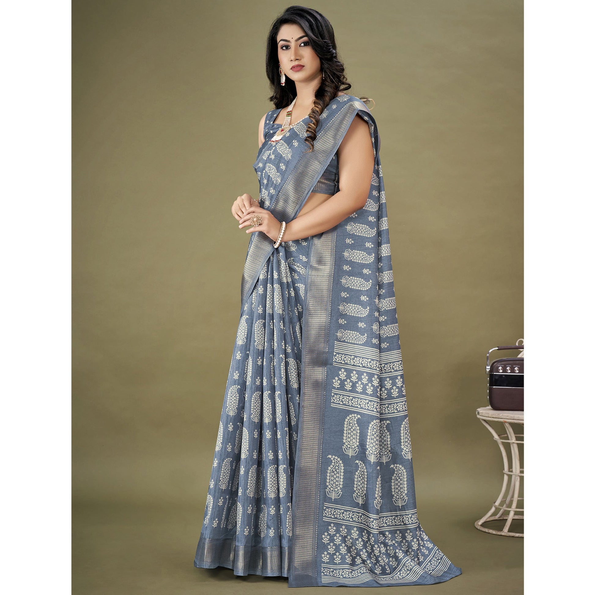 grey-floral-printed-dola-silk-saree