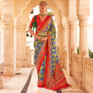 e-olive-green-blue-printed-tussar-silk-saree-with-tassels