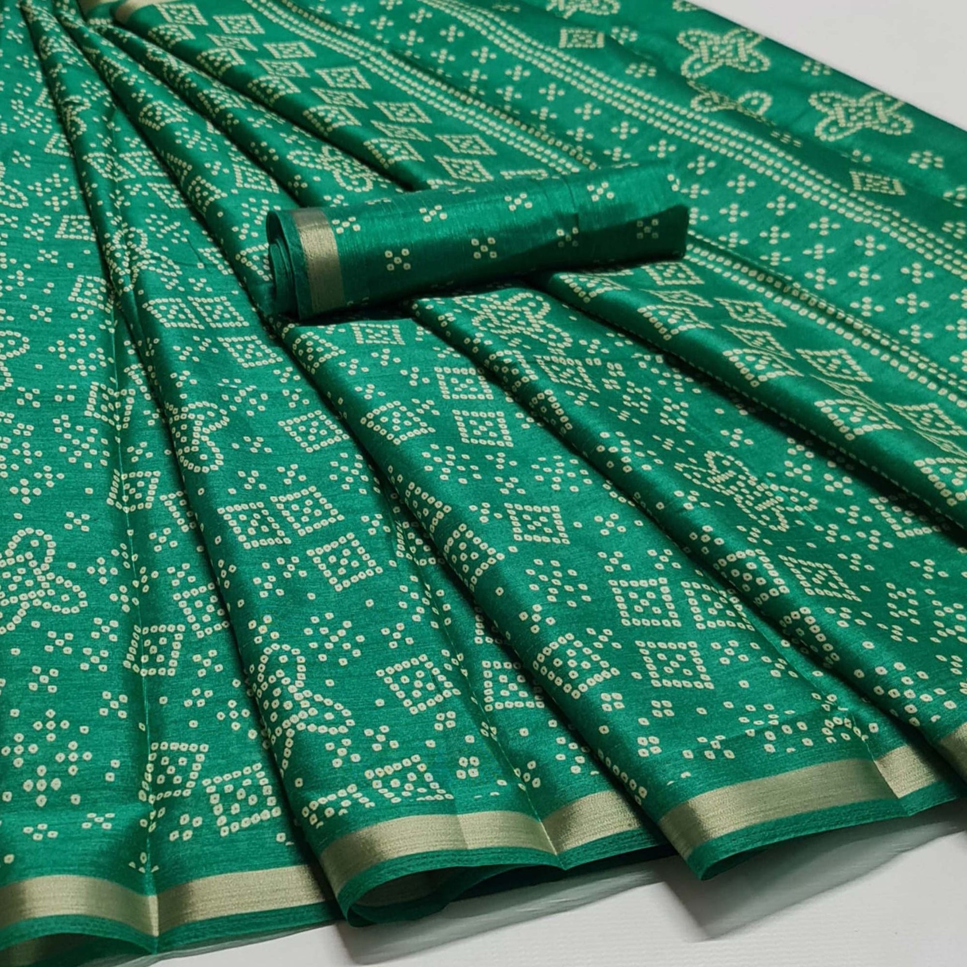 green-bandhani-printed-art-silk-saree-1
