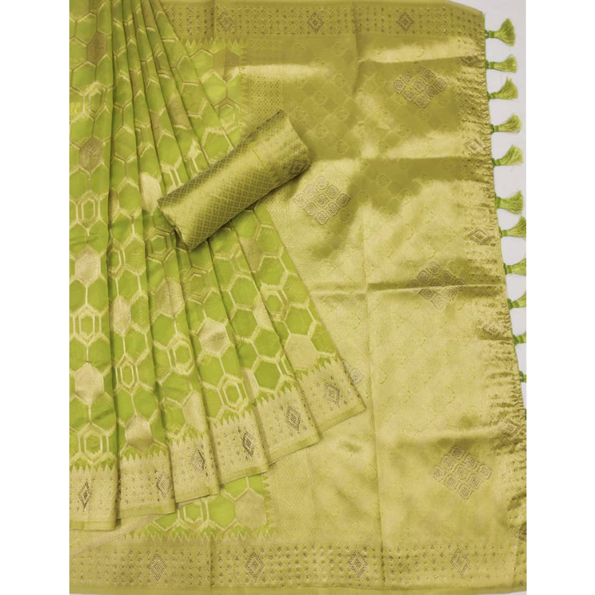 green-woven-art-silk-saree-with-tassels-7