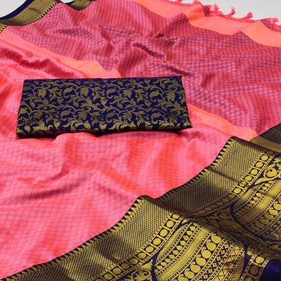 Gajari Pink Woven Cotton Silk Saree With Tassels