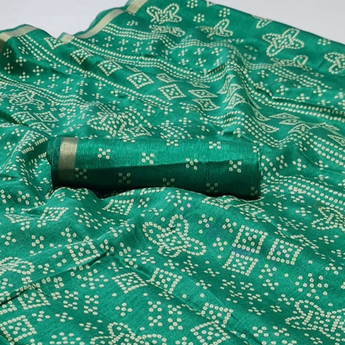 green-bandhani-printed-art-silk-saree-1