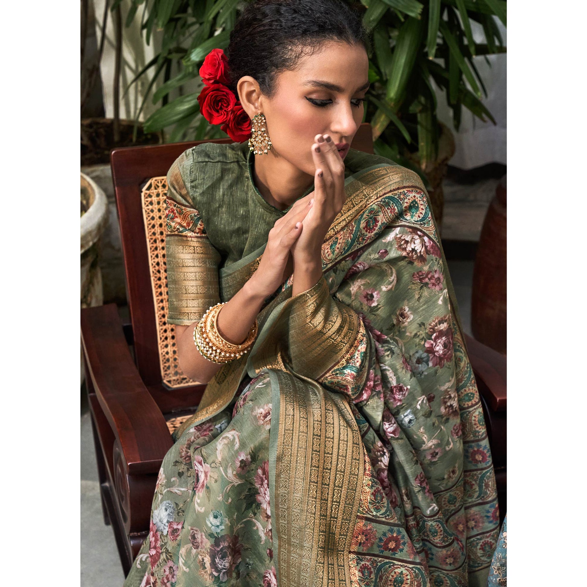 2-green-digital-printed-linen-saree