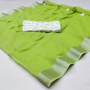 green-solid-chaderi-saree-with-tassels