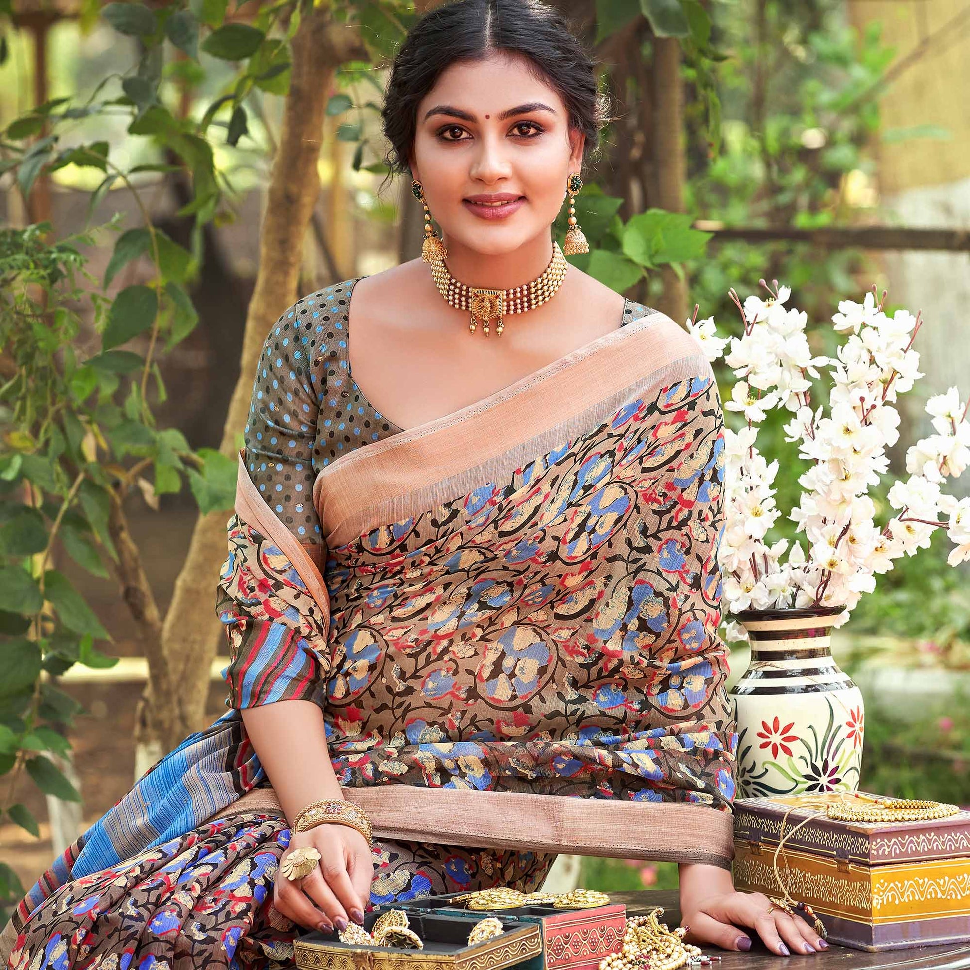 Multicolor Floral Printed With Woven Border Linen Saree