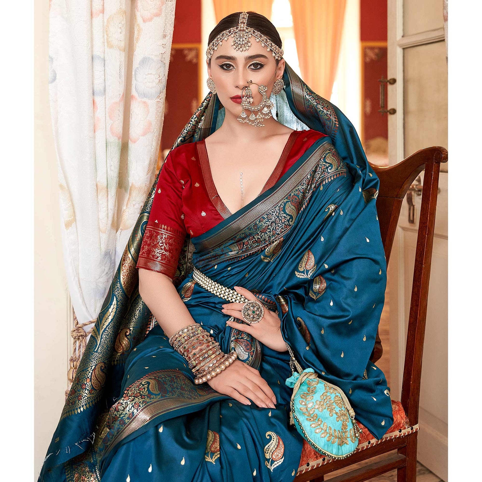 Morpich  Woven Banarasi Silk Saree