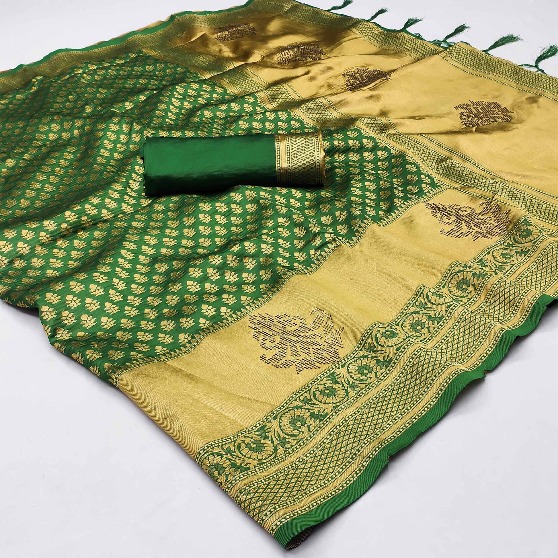 green-woven-art-silk-saree-with-tassels-9