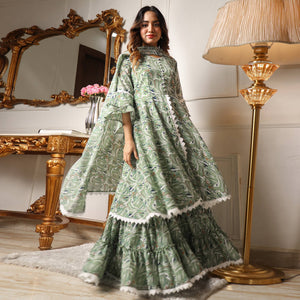 green-printed-georgette-sharara-suit-with-crosia-border