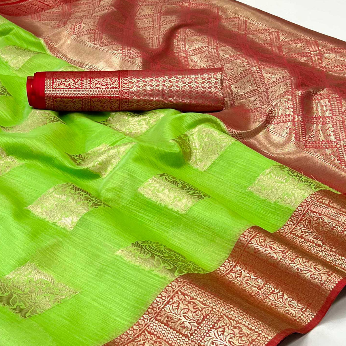 green-woven-linen-saree-with-tassels
