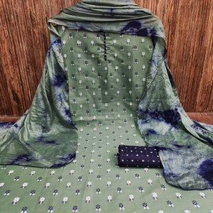green-floral-printed-poly-cotton-dress-material-1