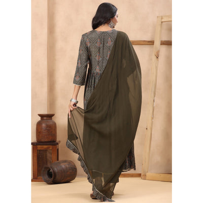 grey-printed-with-sequins-work-muslin-anarkali-suit