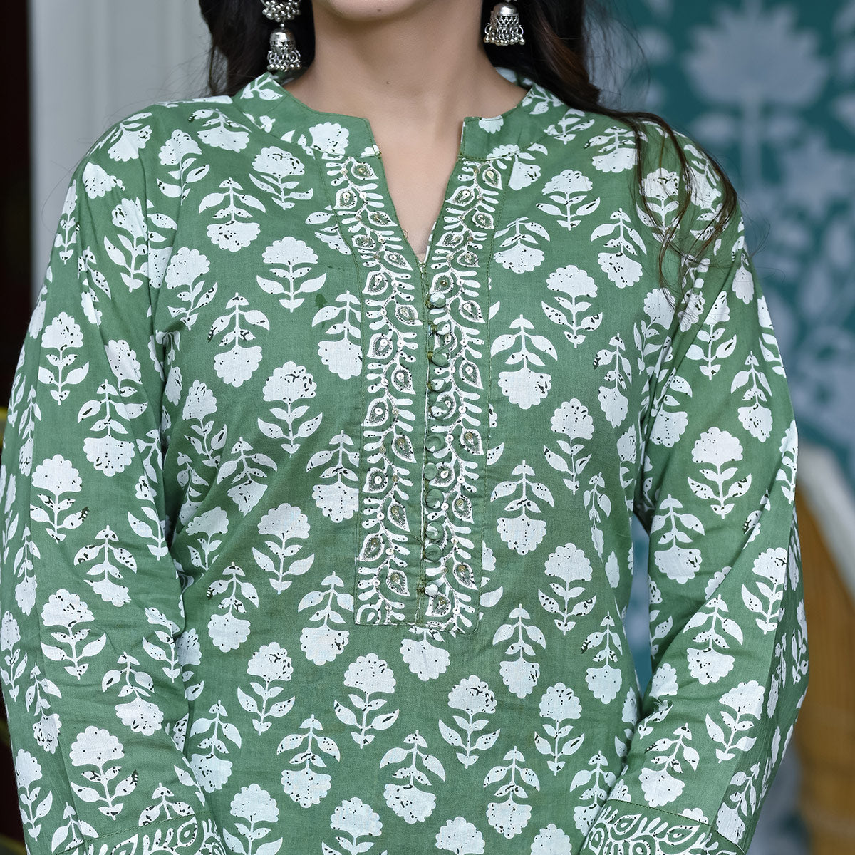 green-floral-printed-pure-cotton-suit-4