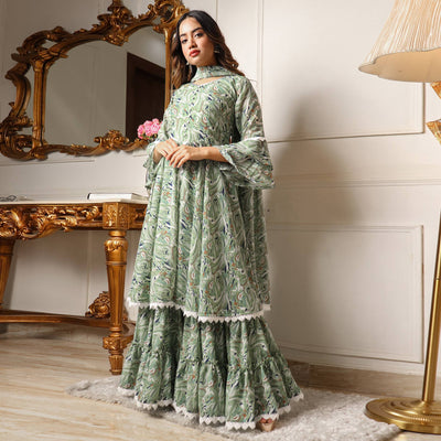 green-printed-georgette-sharara-suit-with-crosia-border