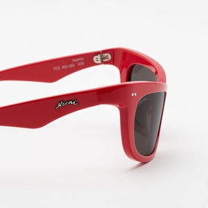 Isamu Solid Red