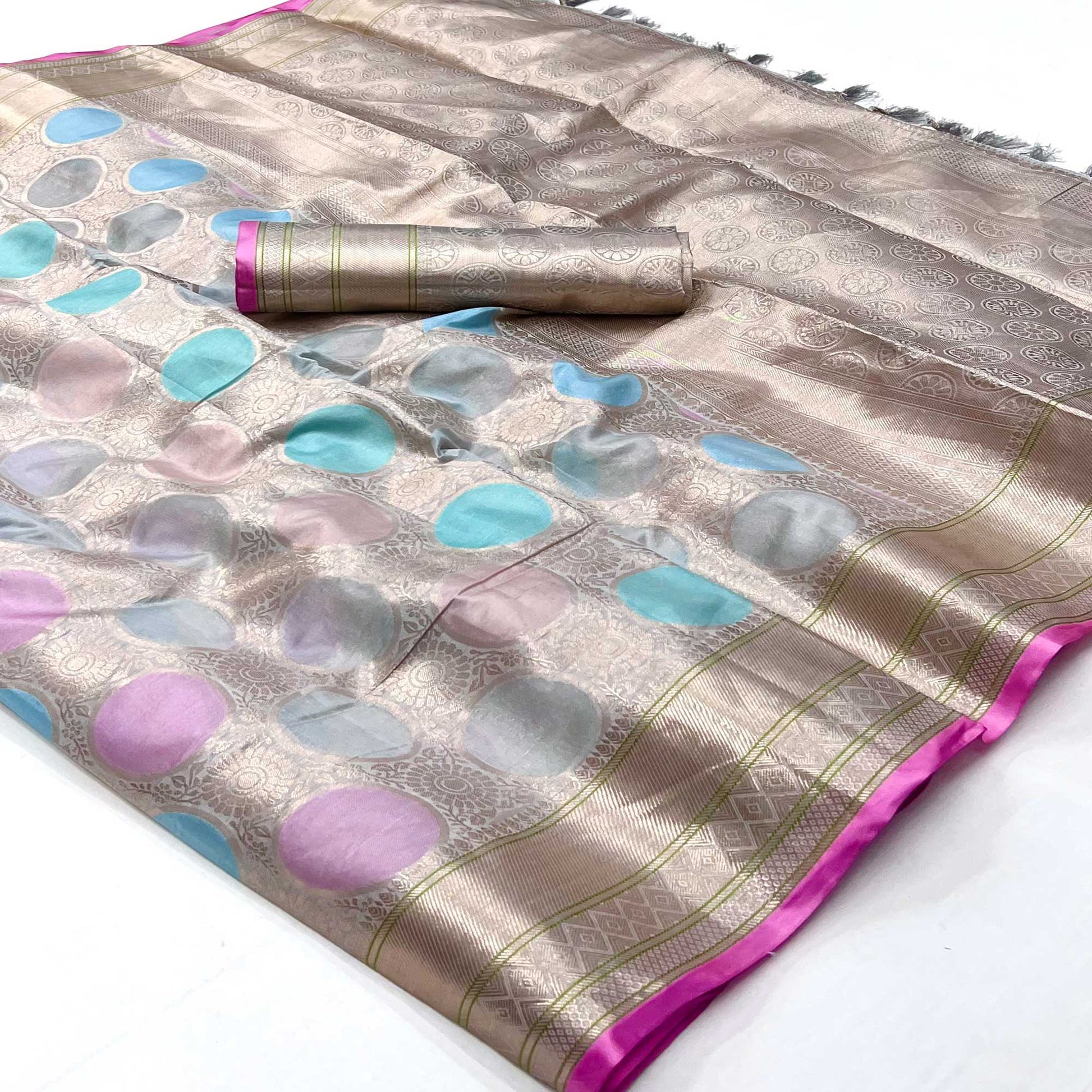 15grey-floral-woven-organza-saree-with-tassels