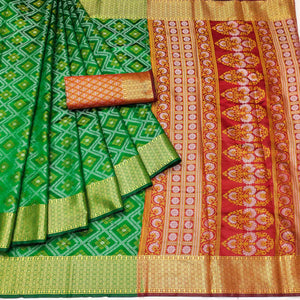 2green-bandhani-woven-banarasi-silk-saree