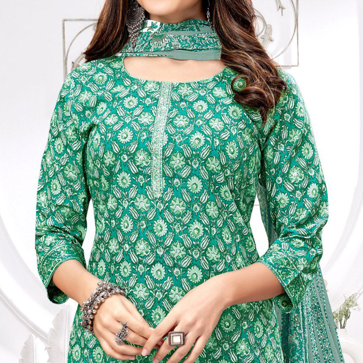 green-printed-poly-cotton-suit