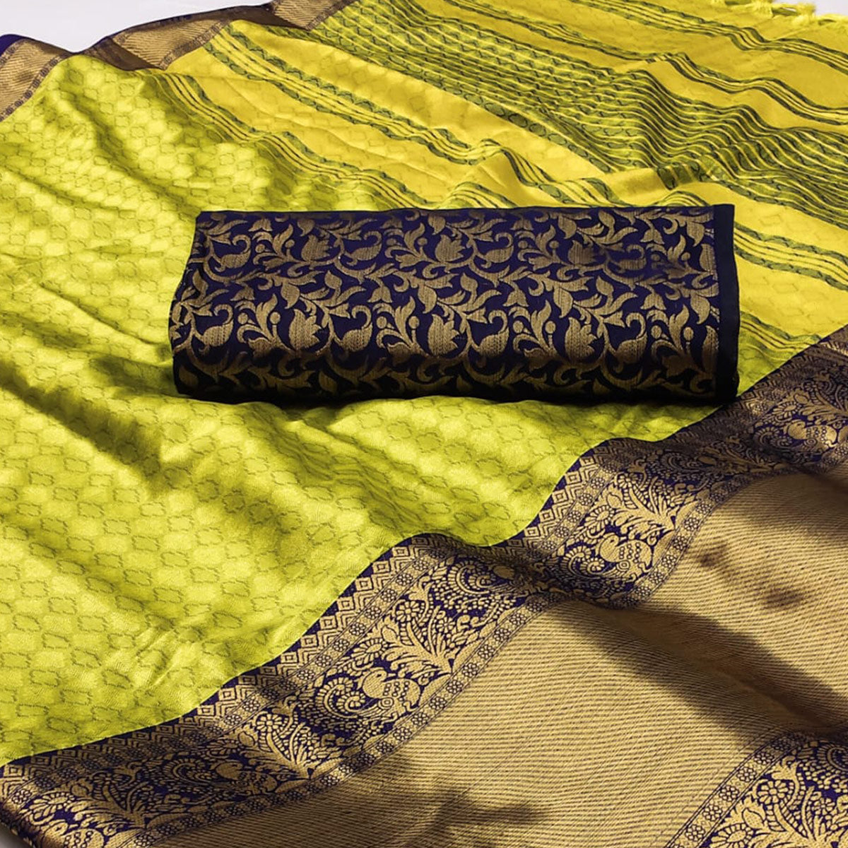 Lemon Green Woven Cotton Silk Saree With Tassels