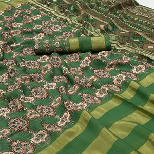 green-digital-floral-printed-viscose-saree-2