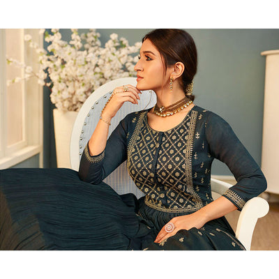 grey-embroidered-georgette-gown-3