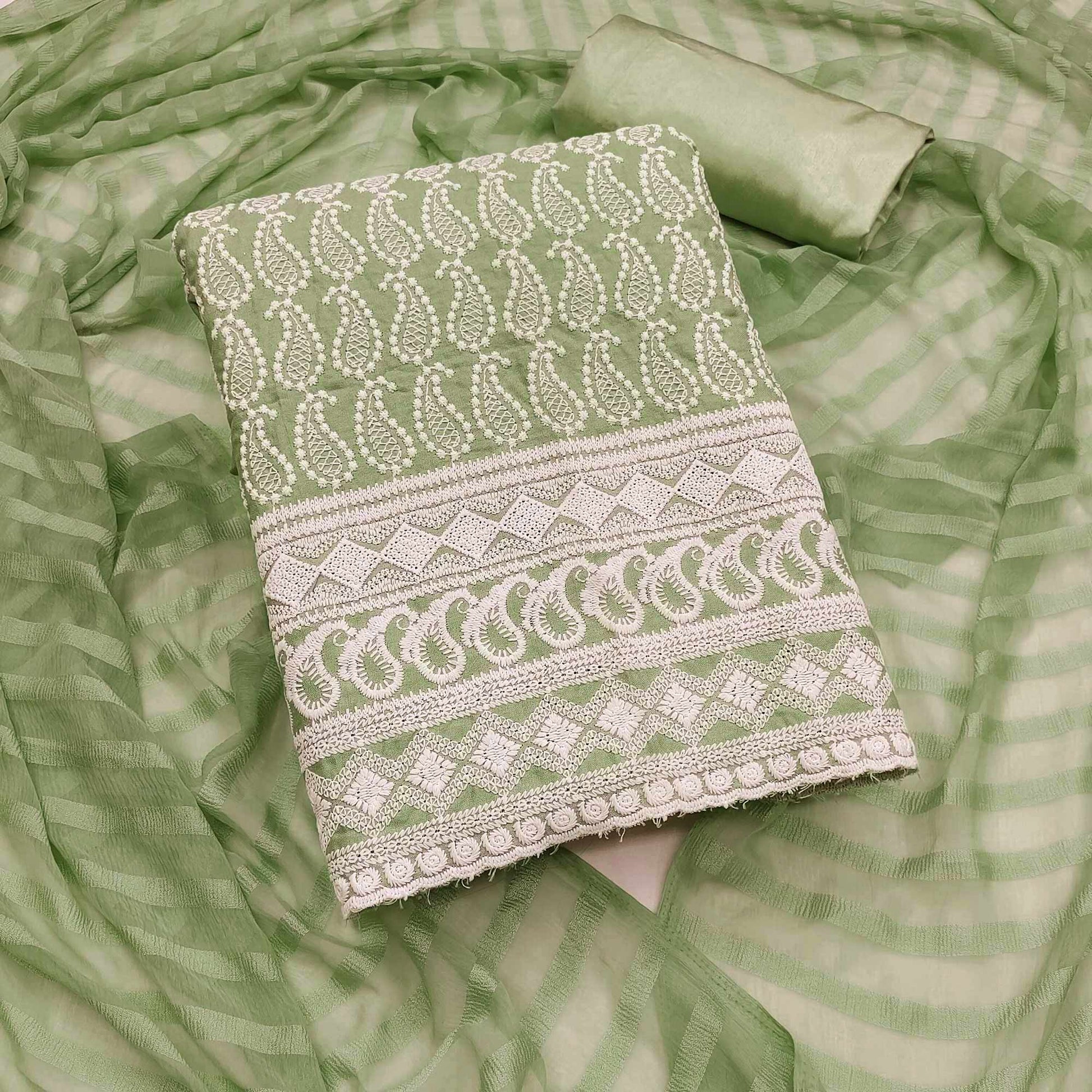 green-embroidered-poly-cotton-dress-material-2