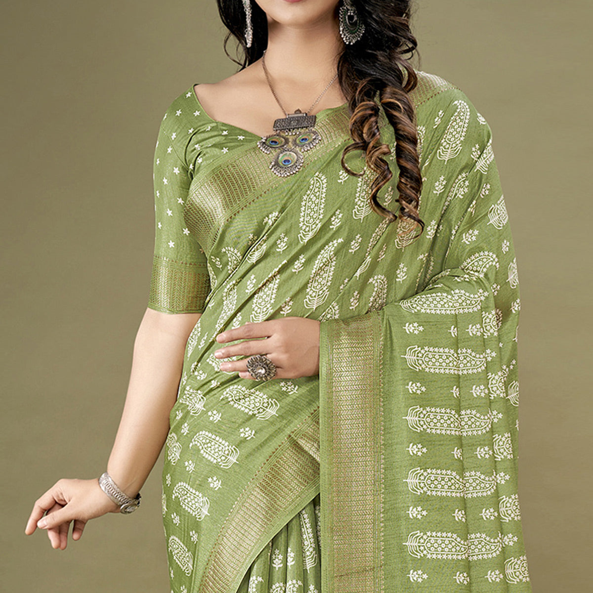 green-floral-printed-dola-silk-saree-1
