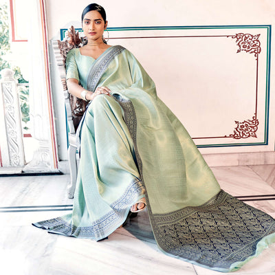 green-woven-kanchipuram-art-silk-saree