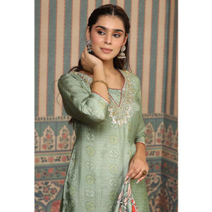 green-printed-with-gota-work-muslin-salwar-suit