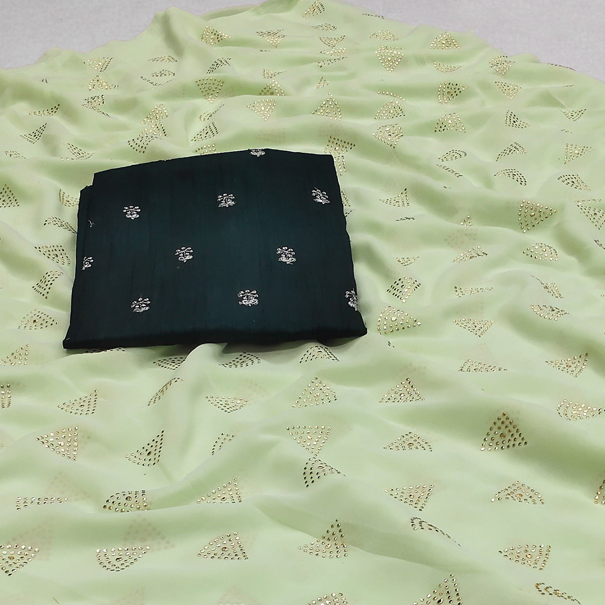 green-embellished-work-georgette-saree