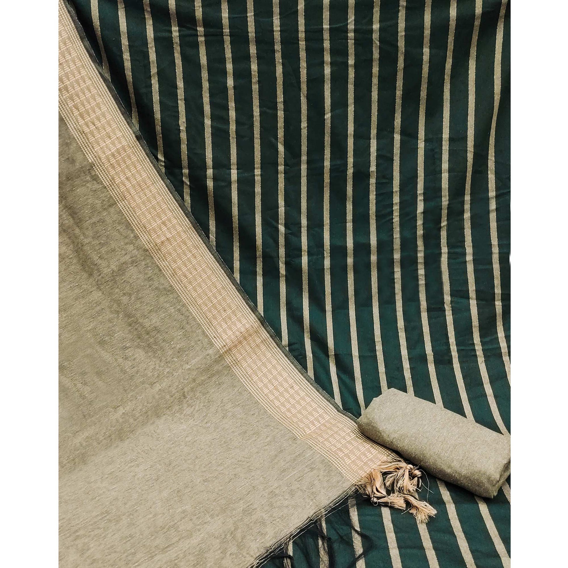 green-woven-poly-cotton-dress-material