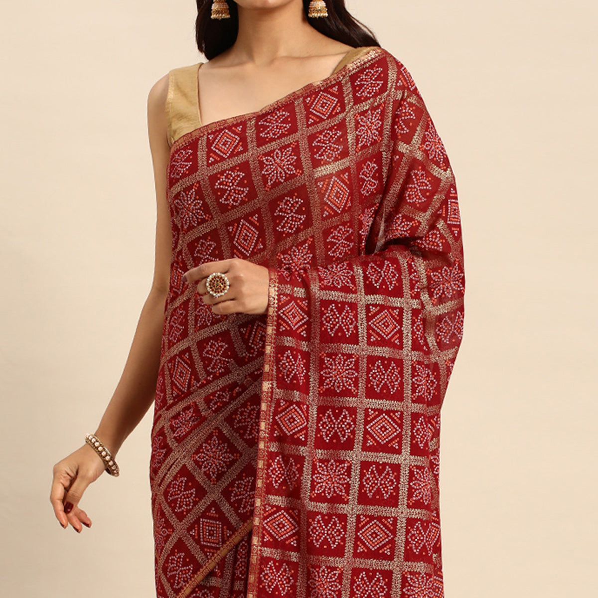 Maroon Bandhani Foil Printed Zomato Saree With Tassels