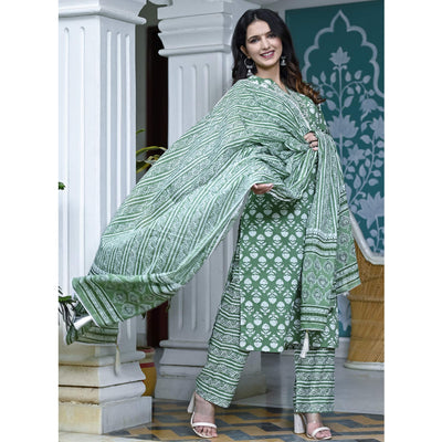 green-floral-printed-pure-cotton-suit-4