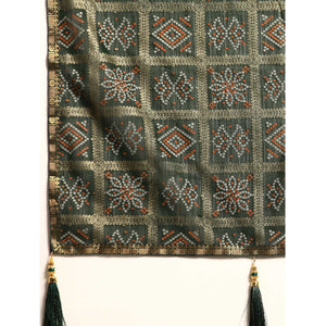 green-bandhani-foil-printed-zomato-saree-with-tassels