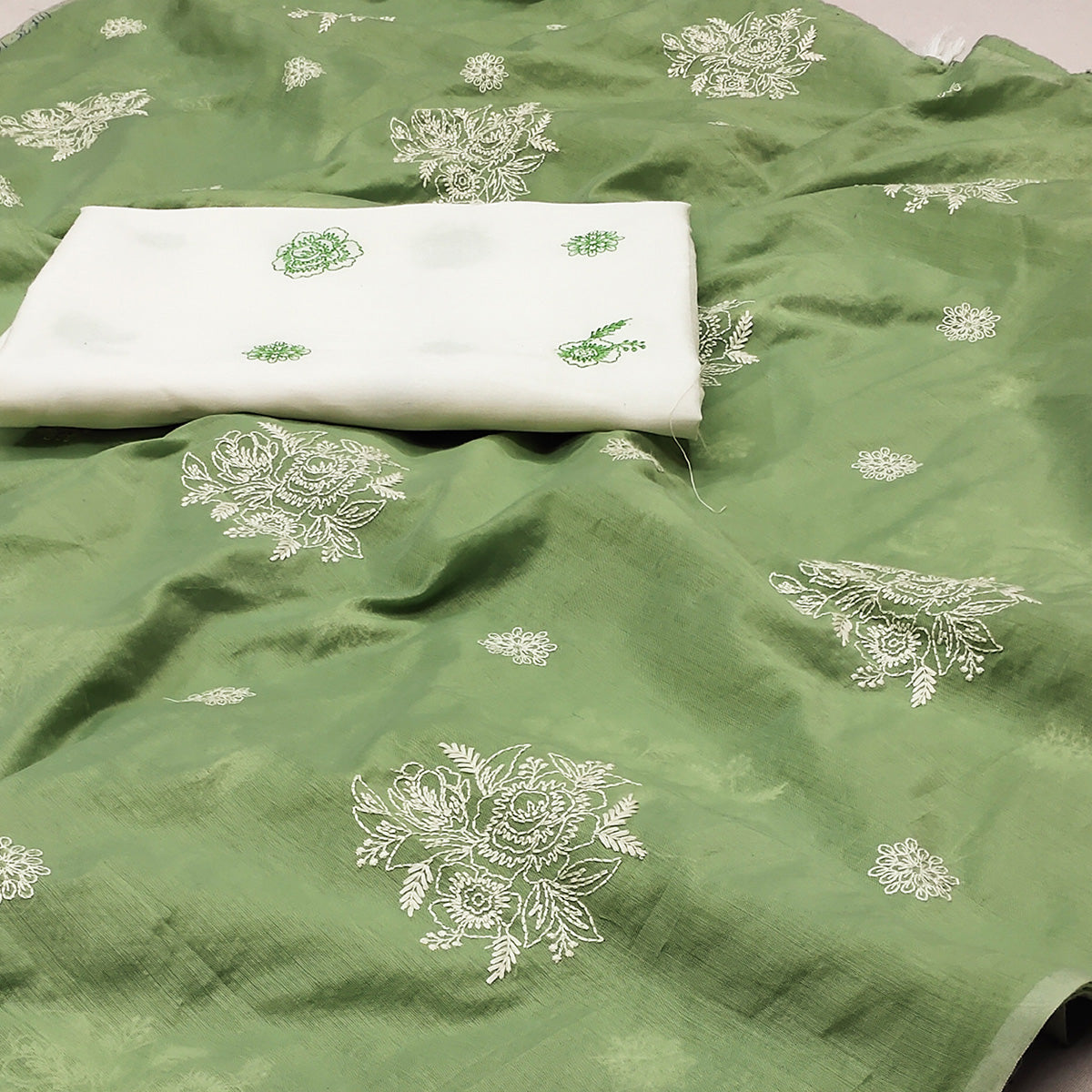 green-floral-embroidered-chanderi-saree-with-tassels