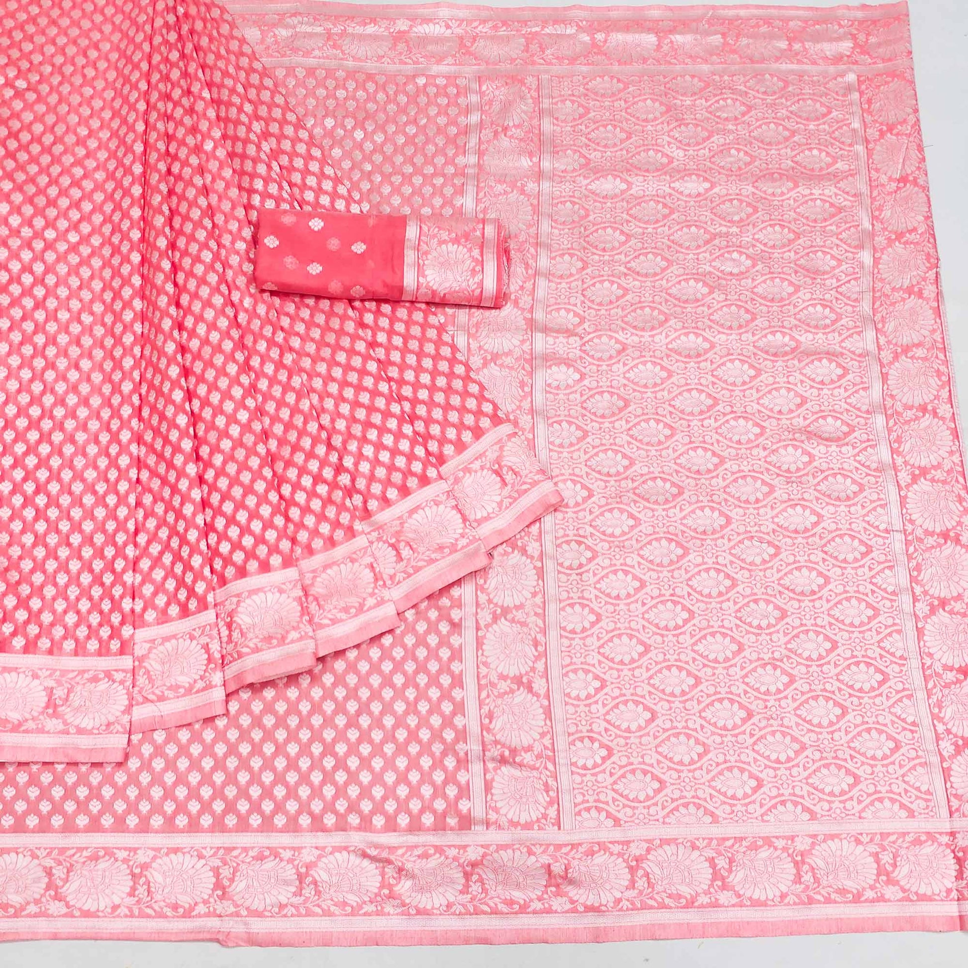 Gajari Pink  Woven Cotton Silk Saree