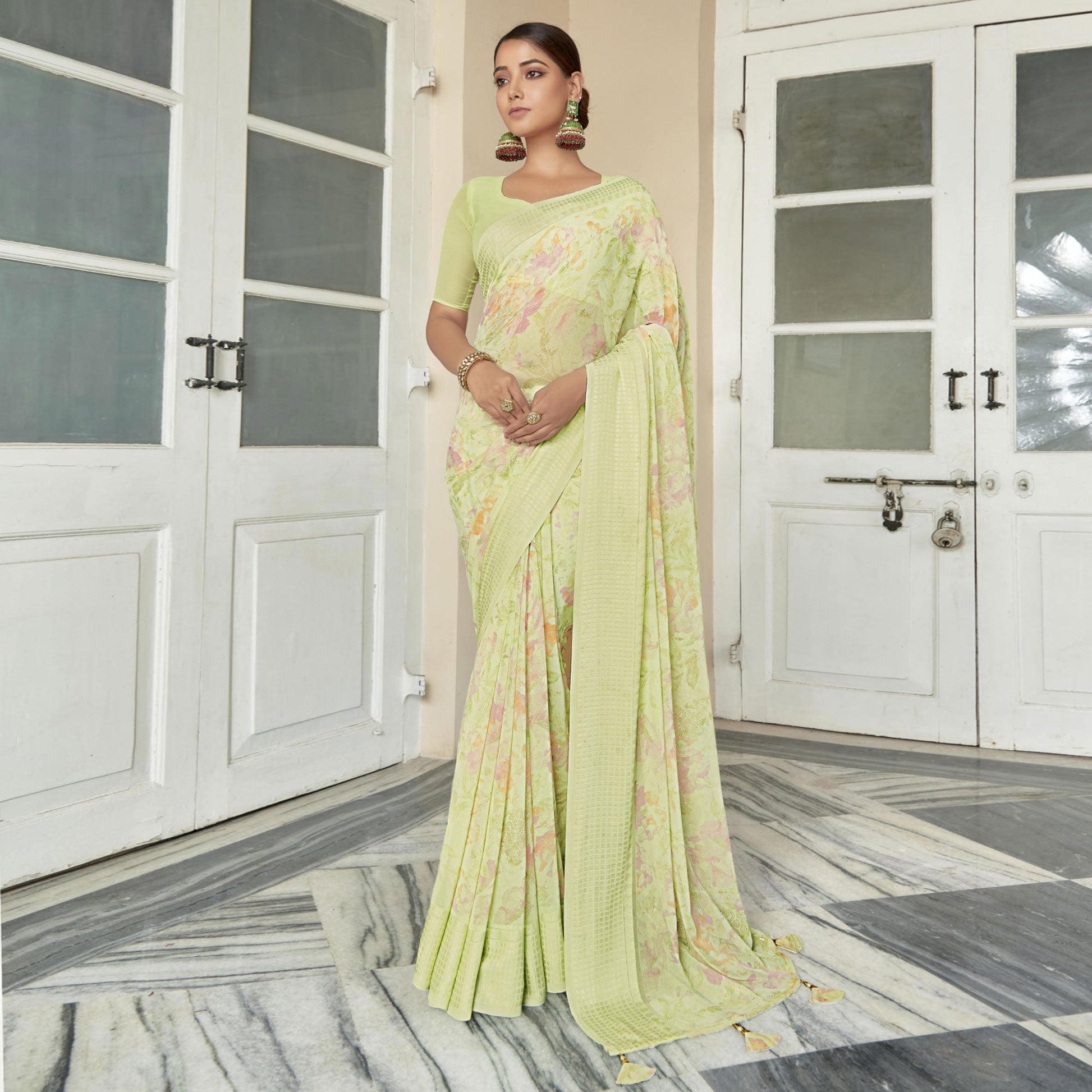 2green-printed-georgette-saree-with-checks-border
