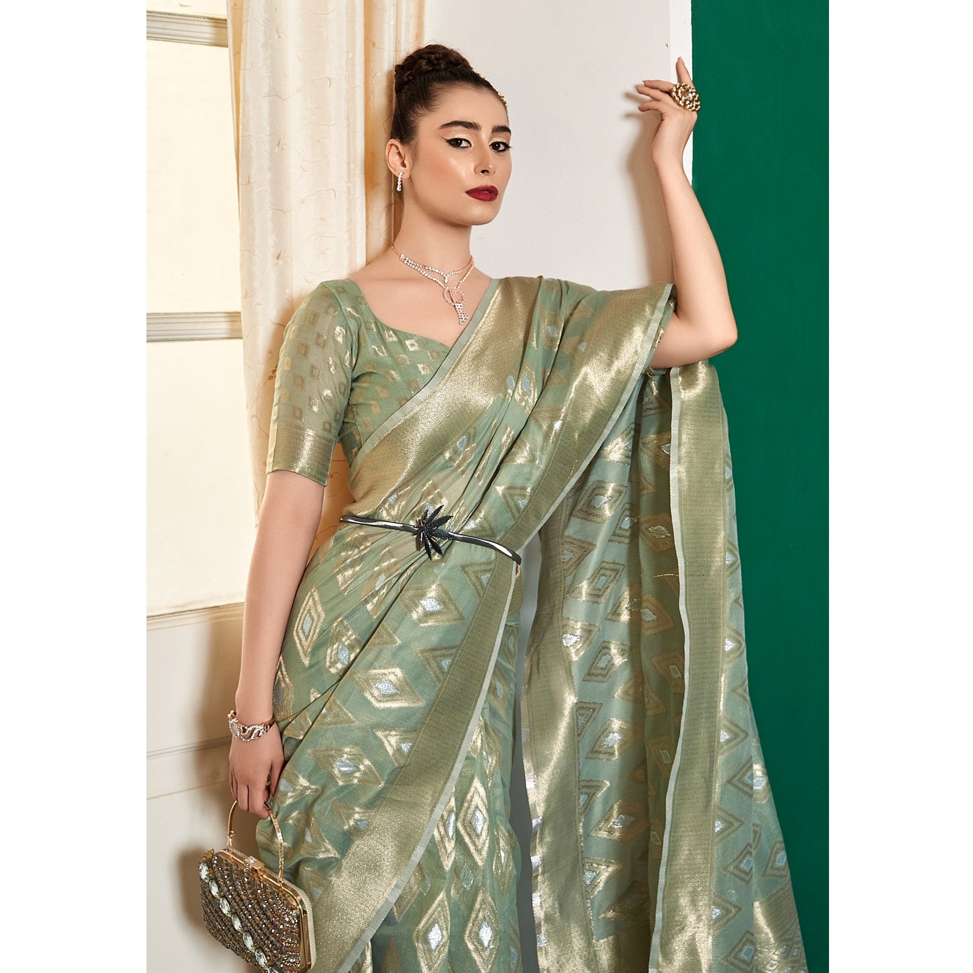 green-woven-cotton-silk-saree-6