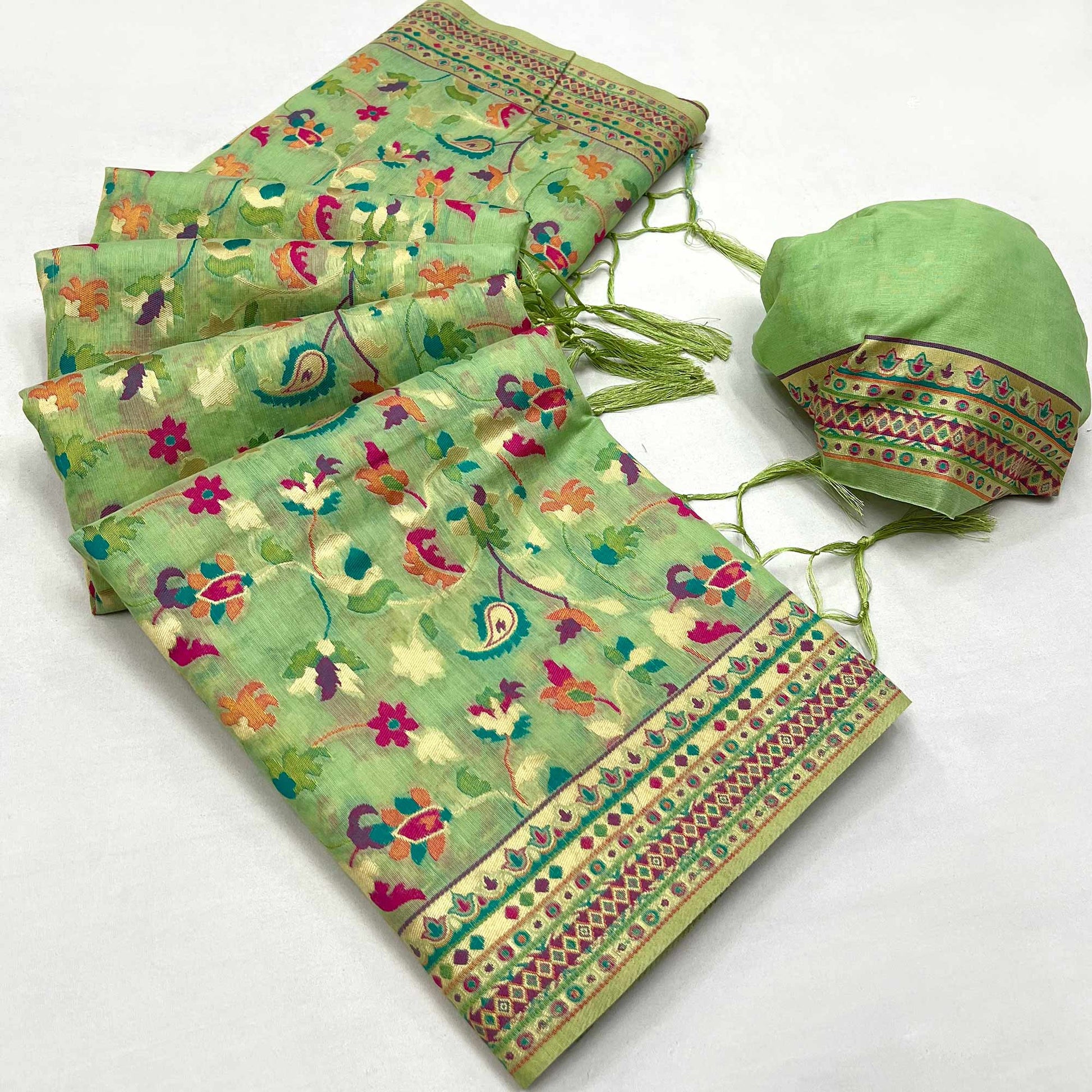 green-floral-woven-chanderi-saree