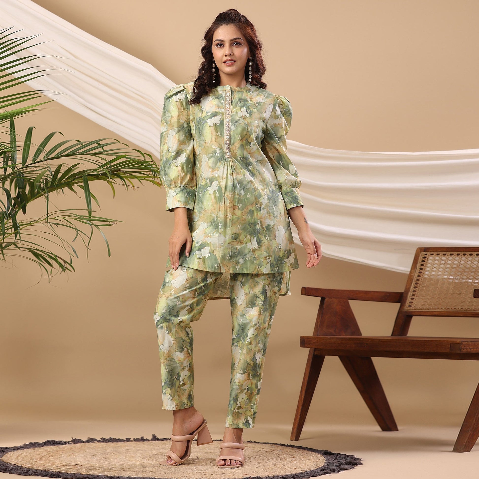 green-floral-printed-cotton-silk-co-ord-set