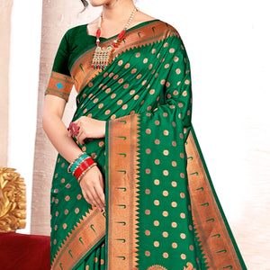 green-woven-art-silk-paithani-saree-with-tassels