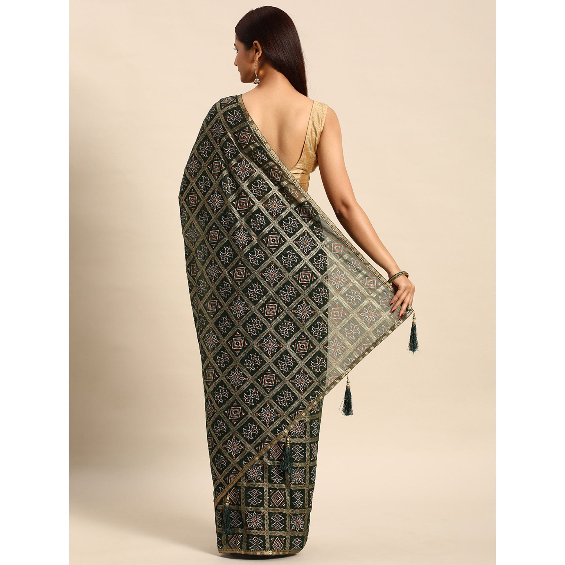 green-bandhani-foil-printed-zomato-saree-with-tassels