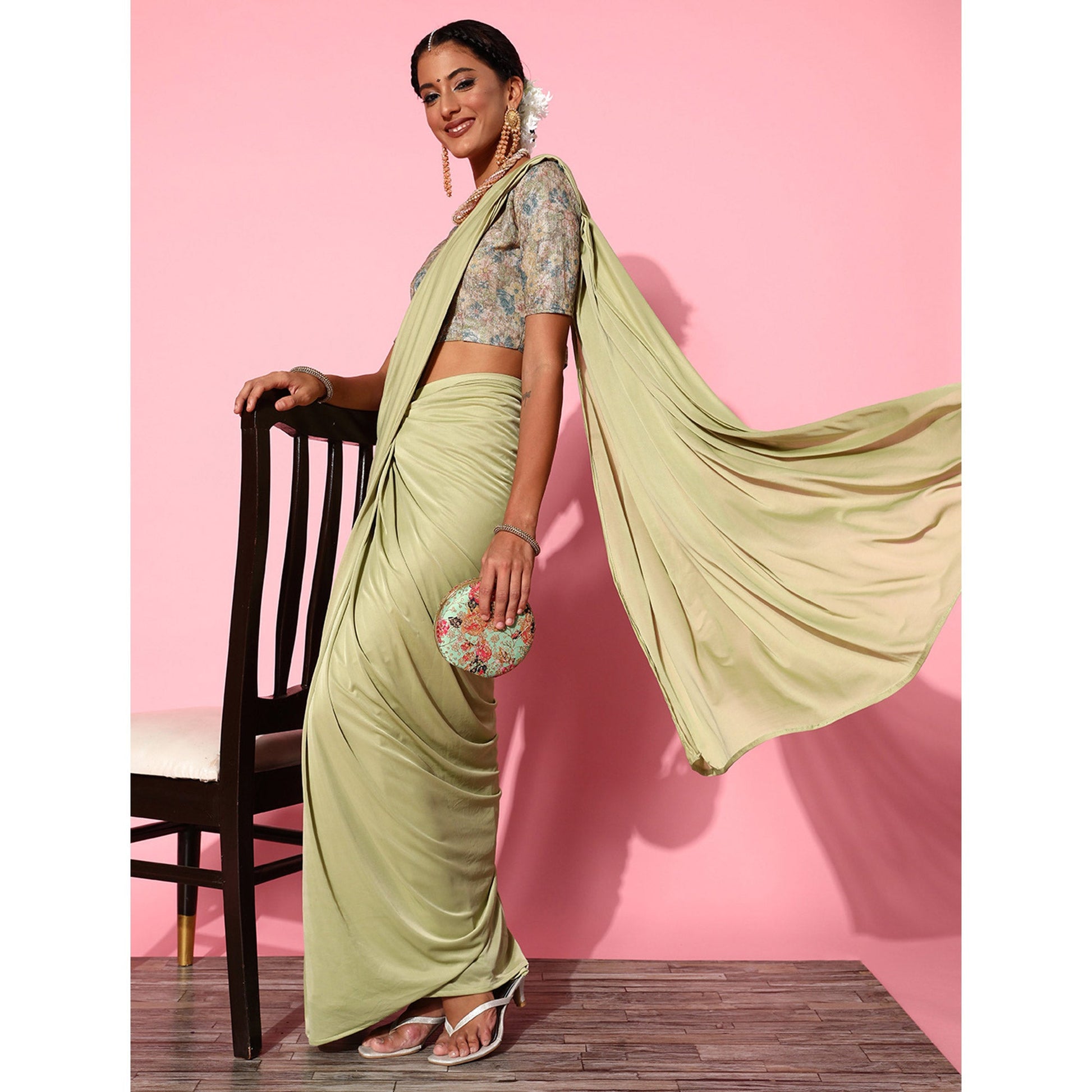 q-green-solid-art-silk-saree