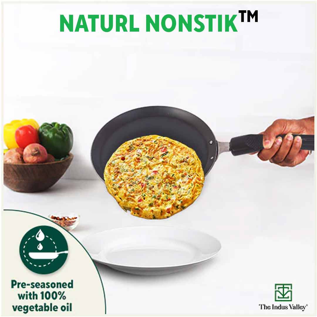100% Pure Sheet Iron Omelette Tawa with Bakelite Handle, Seasoned, Toxin-free, Induction, 19cm, 0.56kg