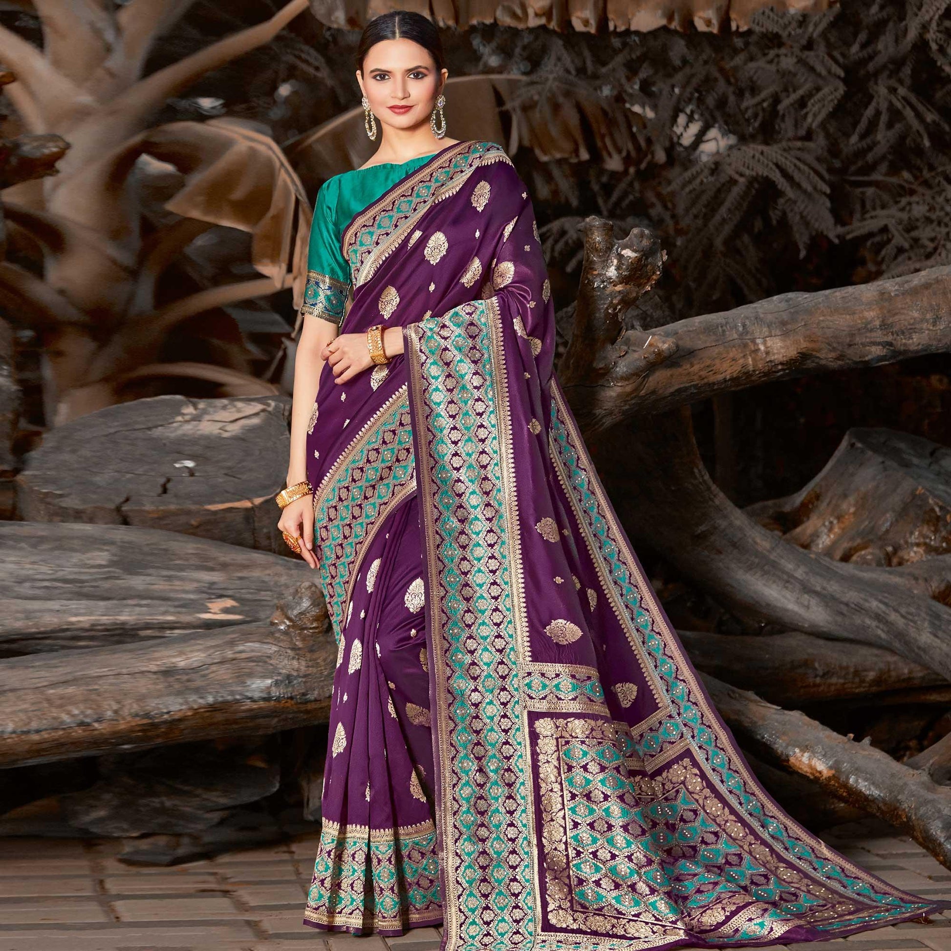 Flattering Purple Colored Festive Wear Woven Silk Saree