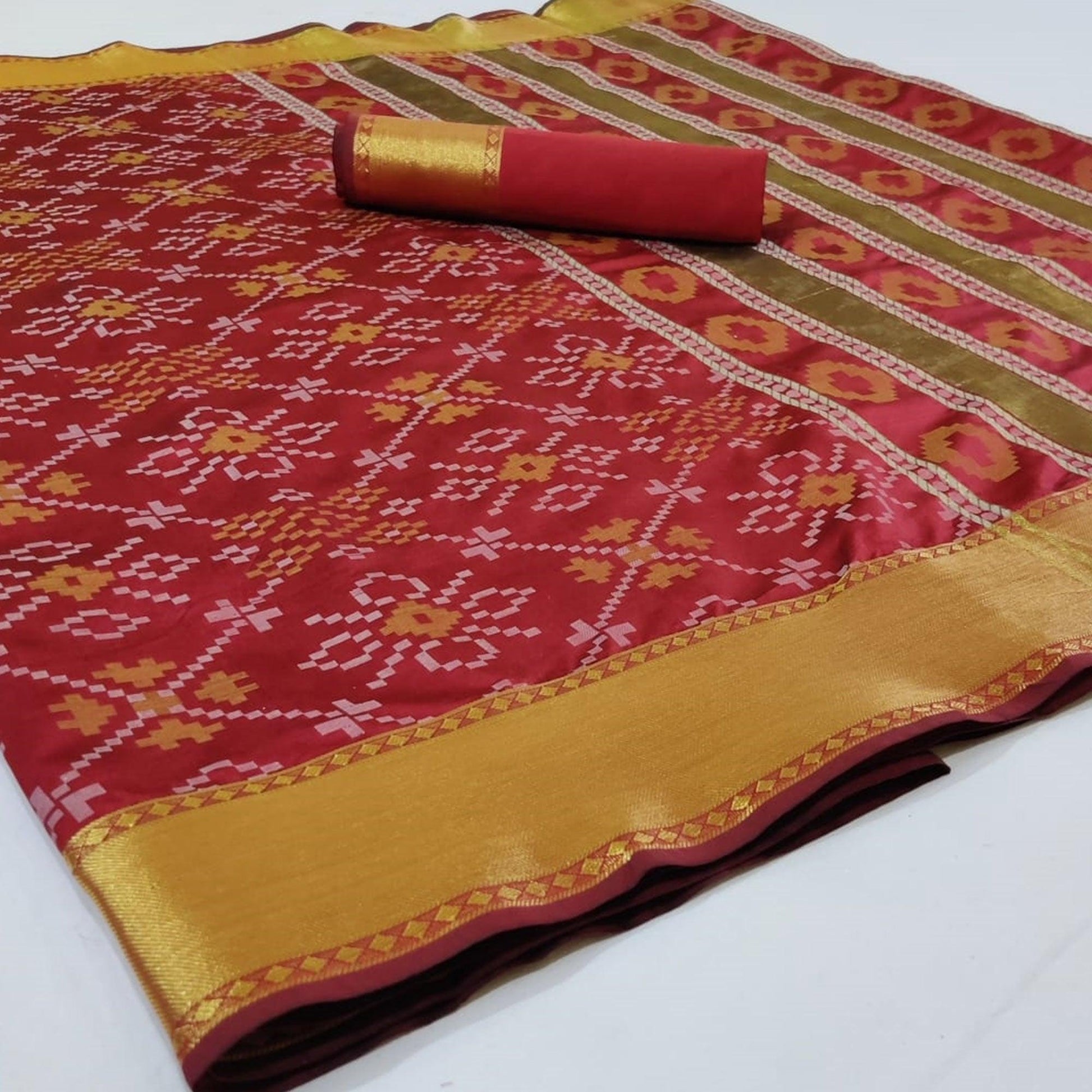 Flaunt Red Colored Festive Wear Woven Silk Saree