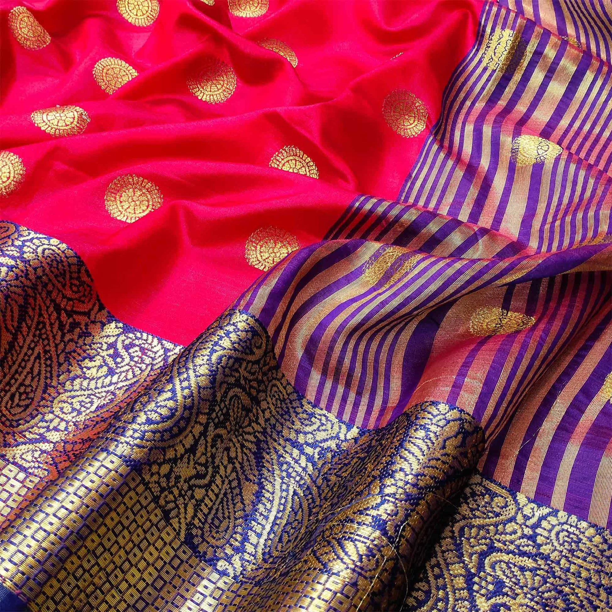 Flirty Dark Pink Colored Festive Wear Woven Kanjivaram Silk Saree