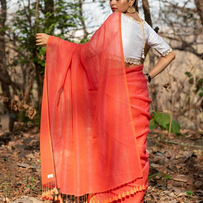 Flirty Sitara