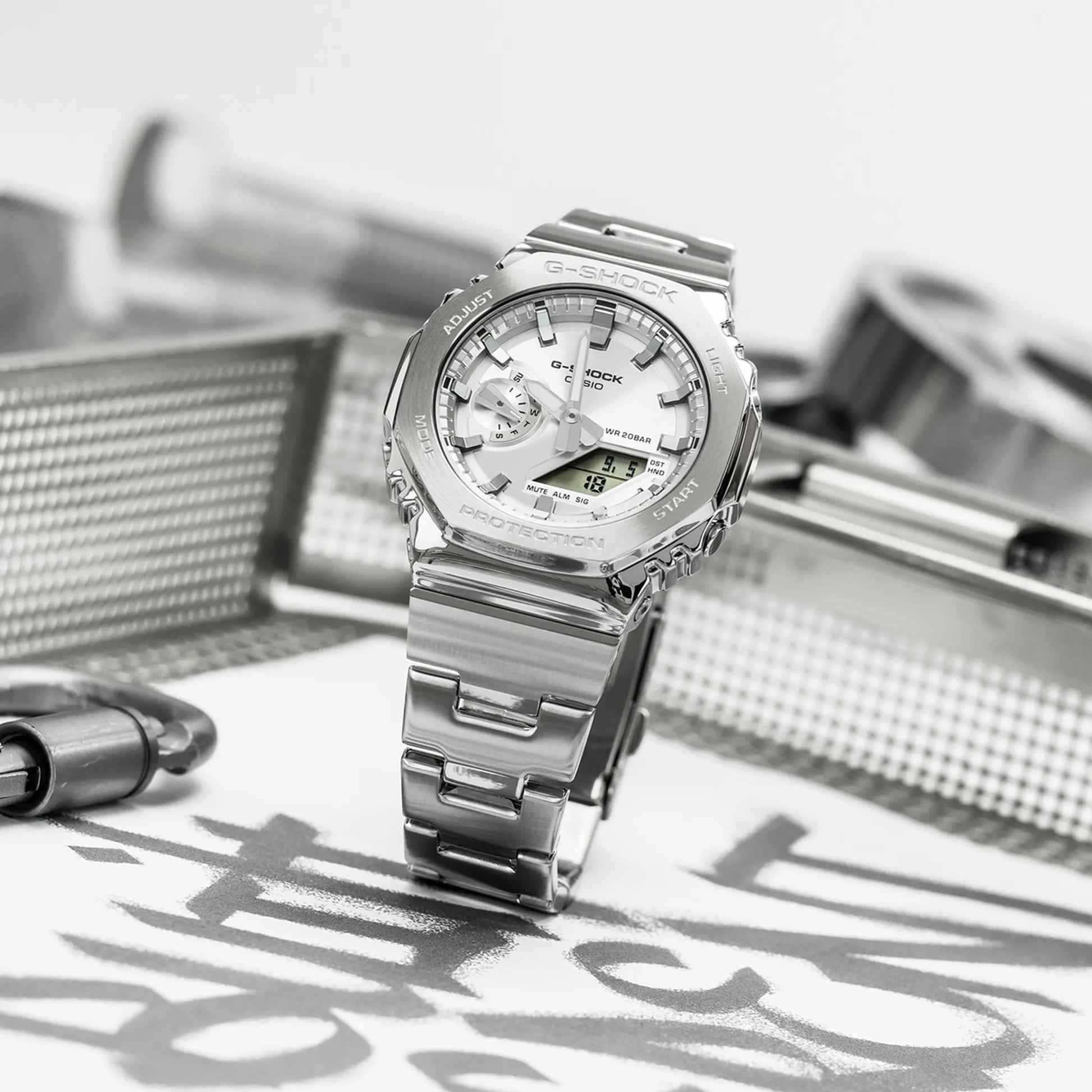 G-Shock Casio GM-2110D-7AER Silver