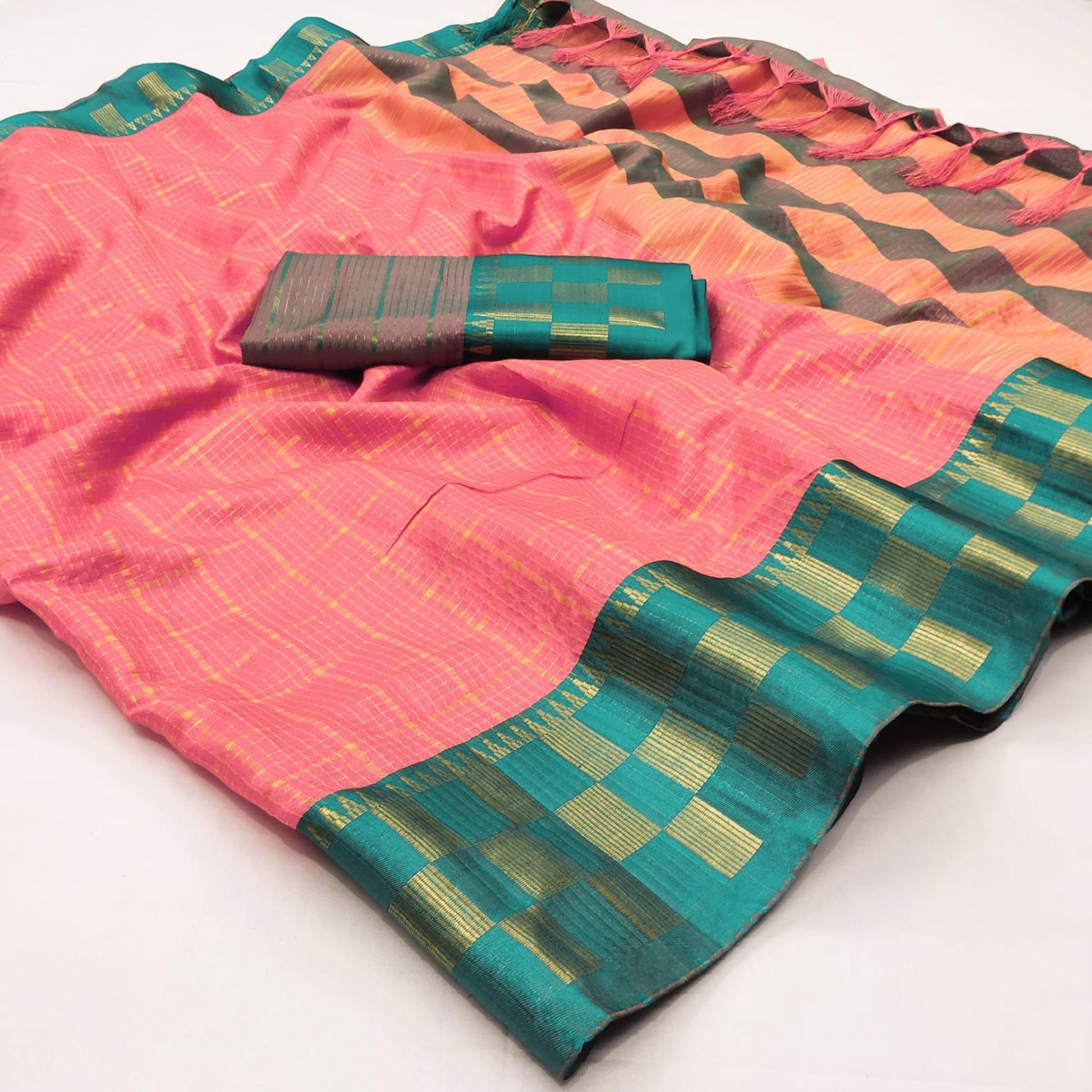 Gajari Pink Woven Cotton Silk Saree